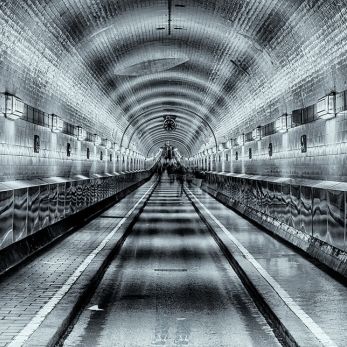 Bild: Elbtunnel Hamburg Deutschland (fineart-sw011.jpg)