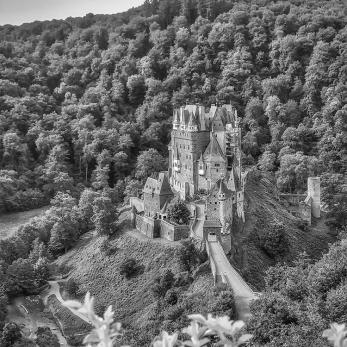 Bild: Burg Elz Deutschland Handyfoto (IMG_E6754-Burg_eltz.jpg)