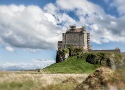B4A3100-duart-castle.jpg